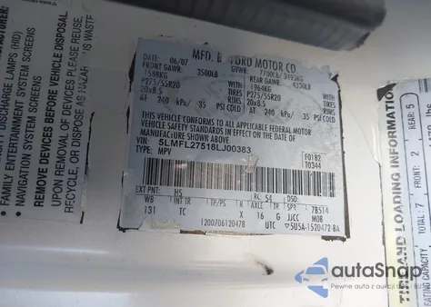 2008 Lincoln Navigator L z USA, uszkodzony, nr VIN 5LMFL27518LJ00383